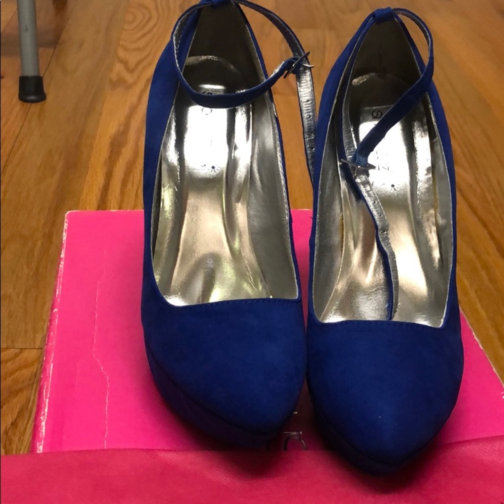 Platform pumps